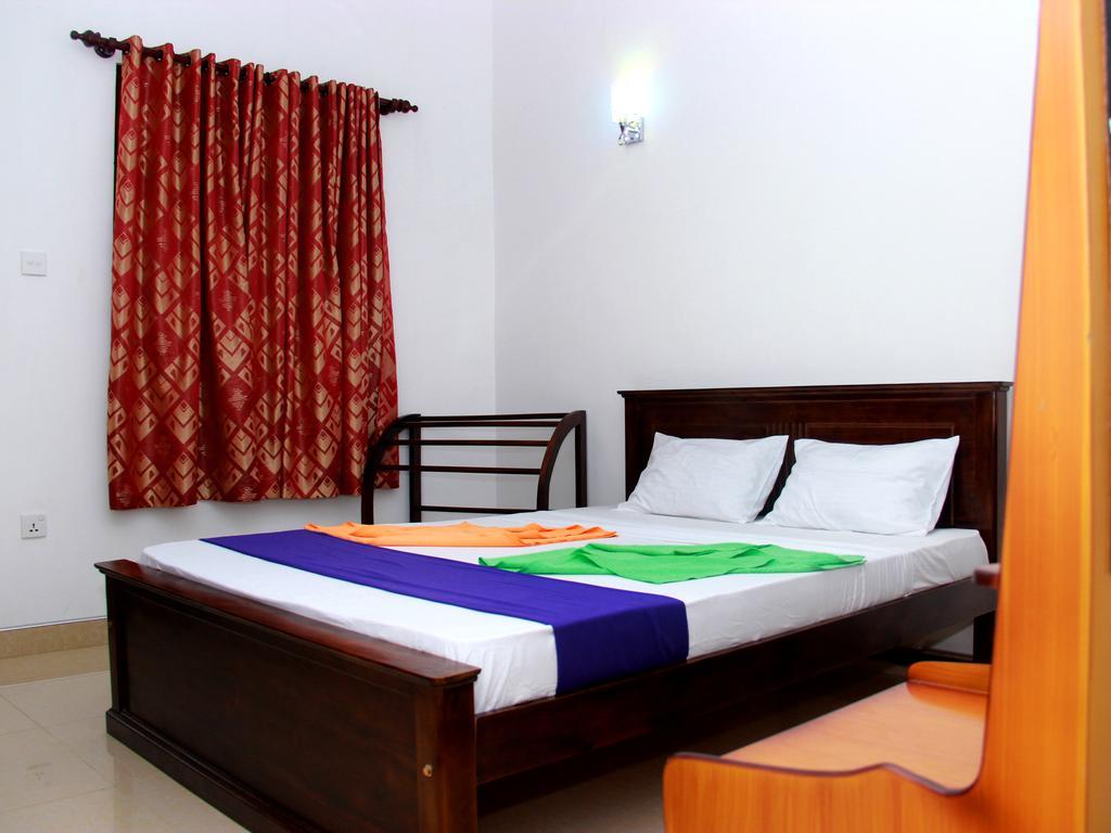 Heaven Star Rest Bed & Breakfast Mirissa Ruang foto